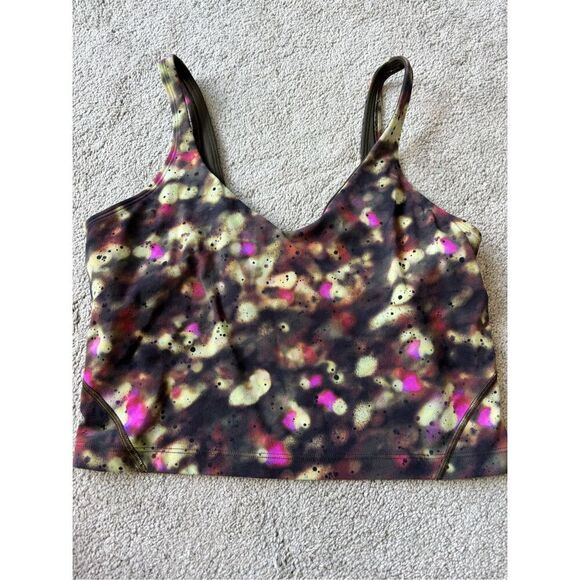 EUC lululemon align tank, cropped $68 Sz 8 A38 - Picture 3 of 6